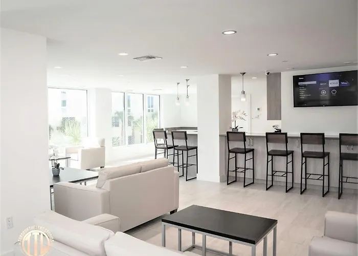 The Avalon Club Hotel Clearwater Beach