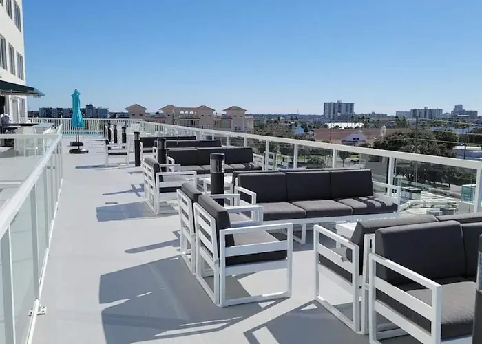 The Avalon Club Hotel Clearwater Beach