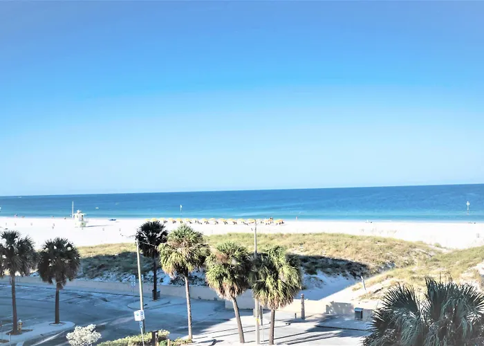The Avalon Club 4*