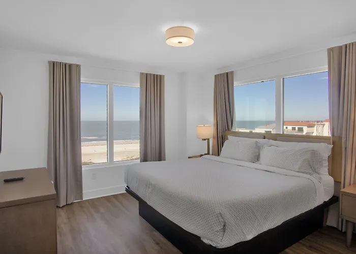 Hotel The Avalon Club 4*
