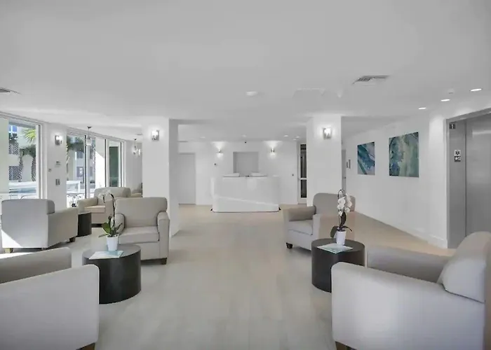 The Avalon Club Hotel 4*